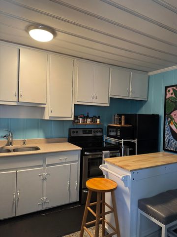 21916 Belgrade Avenue, Panama City Beach, FL 32413