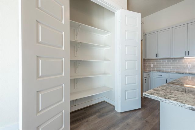 4405 Davis Lane, Seabrook, TX 77586