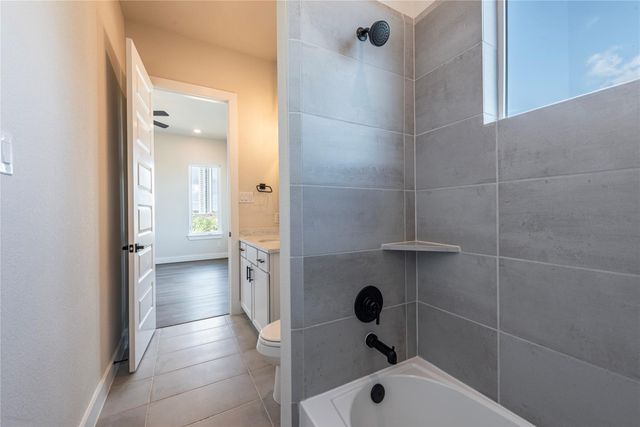 4405 Davis Lane, Seabrook, TX 77586