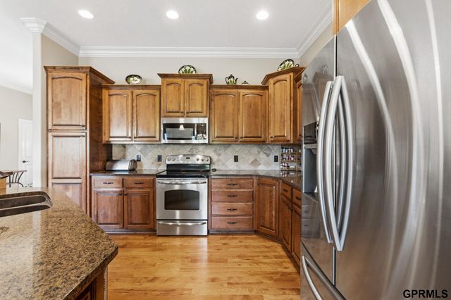 11617 S 201st Street, Gretna, NE 68028