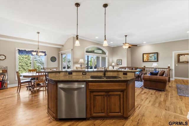 11617 S 201st Street, Gretna, NE 68028