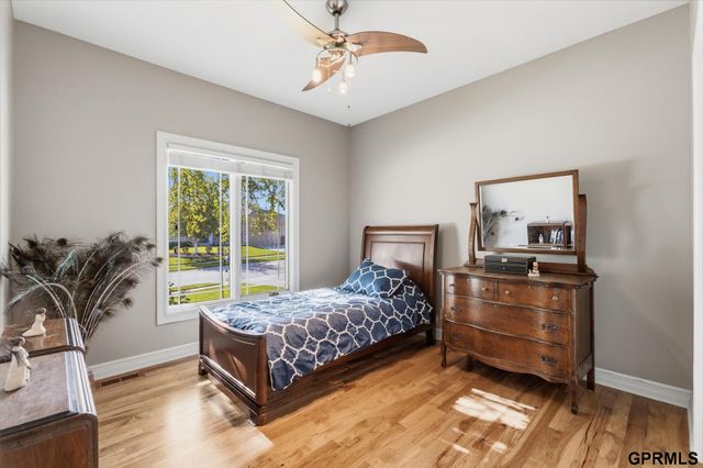 11617 S 201st Street, Gretna, NE 68028