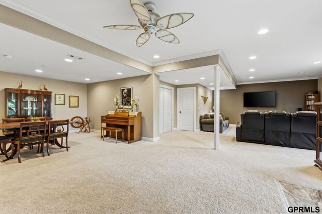 11617 S 201st Street, Gretna, NE 68028