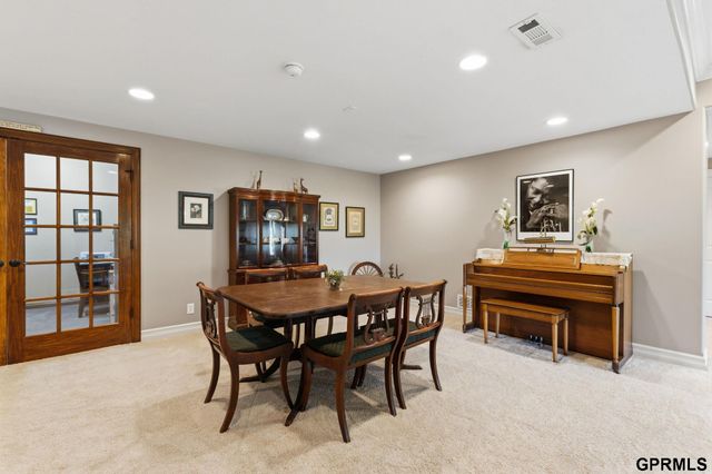 11617 S 201st Street, Gretna, NE 68028
