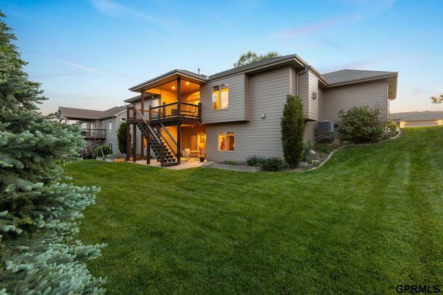 11617 S 201st Street, Gretna, NE 68028