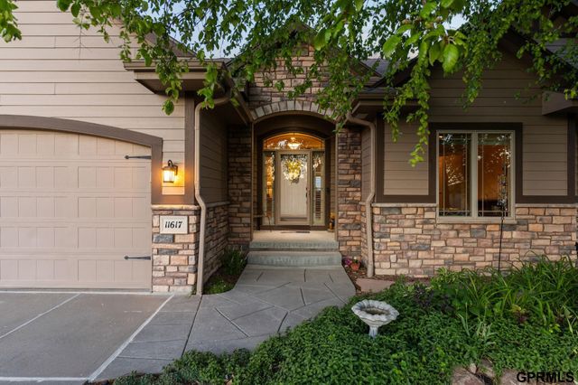 11617 S 201st Street, Gretna, NE 68028