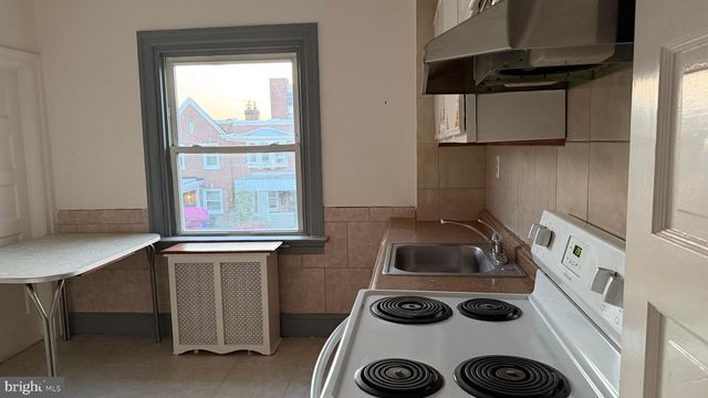 326 W NEDRO AVE, Philadelphia, PA 19120