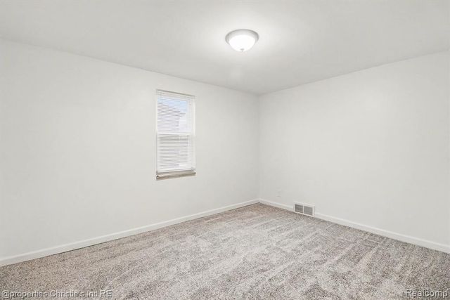 18300 Mendota Street, Detroit, MI 48221