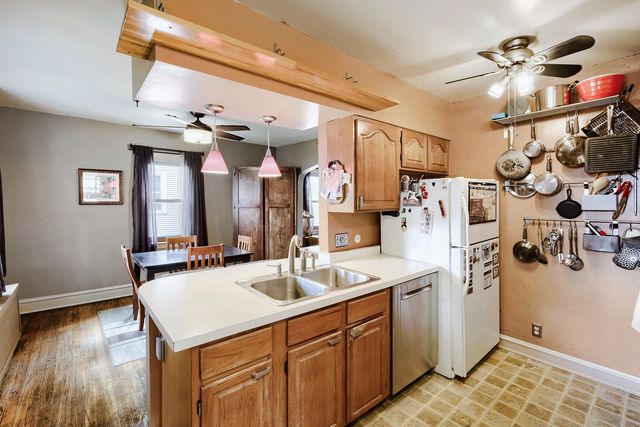 15 W Ann Street, Lombard, IL 60148