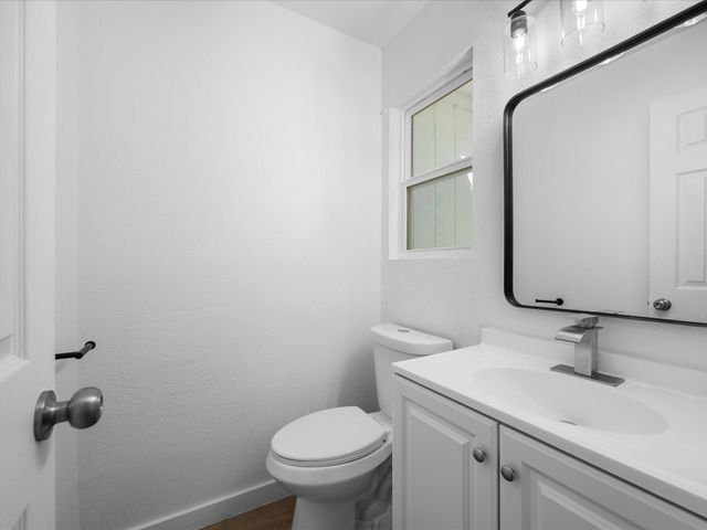 506 Worsham Street, Montgomery, TX 77316