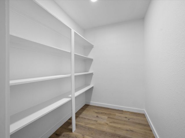 506 Worsham Street, Montgomery, TX 77316