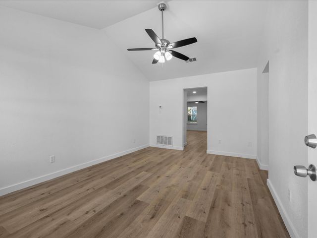 506 Worsham Street, Montgomery, TX 77316