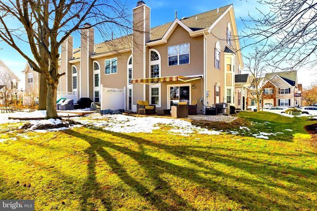 151 LA COSTA DR, Blackwood, NJ 08012