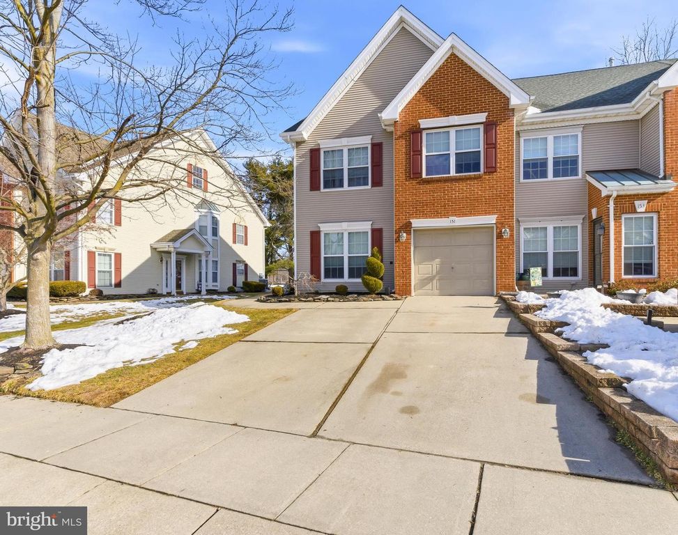151 LA COSTA DR, Blackwood, NJ 08012