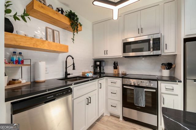 834 Lower Bell Creek Road, Hiawassee, GA 30546