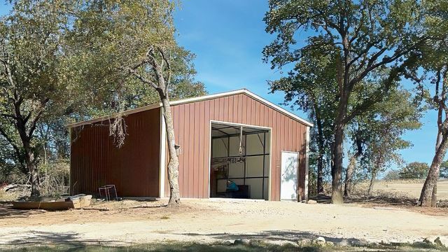 18 Pawnee Trail, Nocona, TX 76255