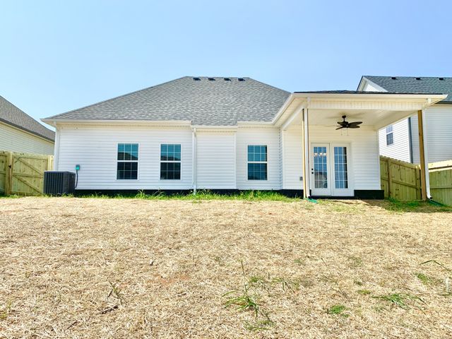 413 Ayden Ln, Clarksville, TN 37042