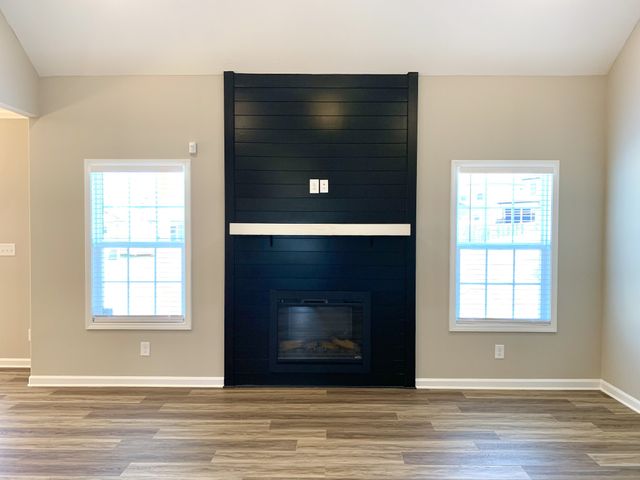 413 Ayden Ln, Clarksville, TN 37042