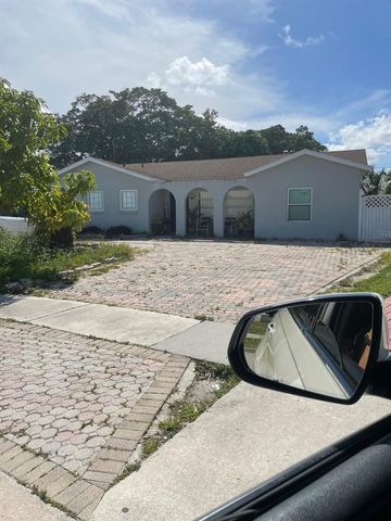 22035 SW 58th Avenue SW, Boca Raton, FL 33428