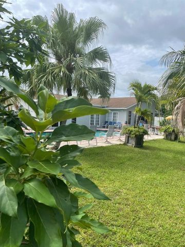 22035 SW 58th Avenue SW, Boca Raton, FL 33428
