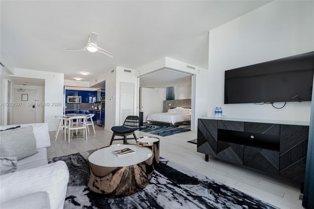 3101 Bayshore Dr 1402, Fort Lauderdale, FL 33304