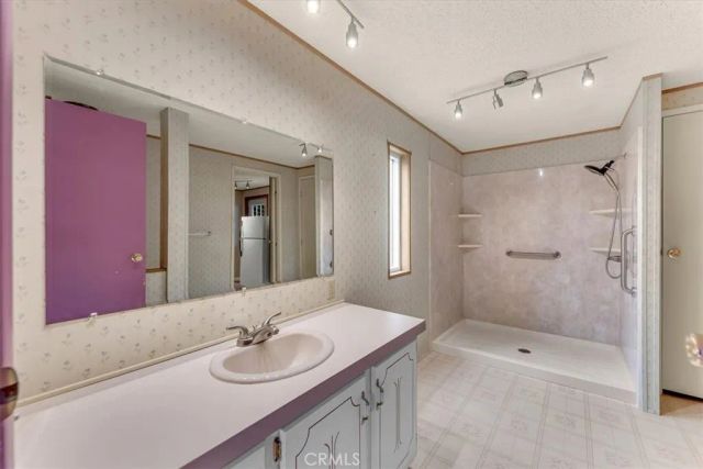 1237 Mountain Shadows, Redding, CA 96003