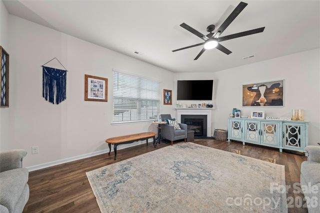 7549 Stonehouse Drive, Gastonia, NC 28056