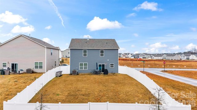 7549 Stonehouse Drive, Gastonia, NC 28056