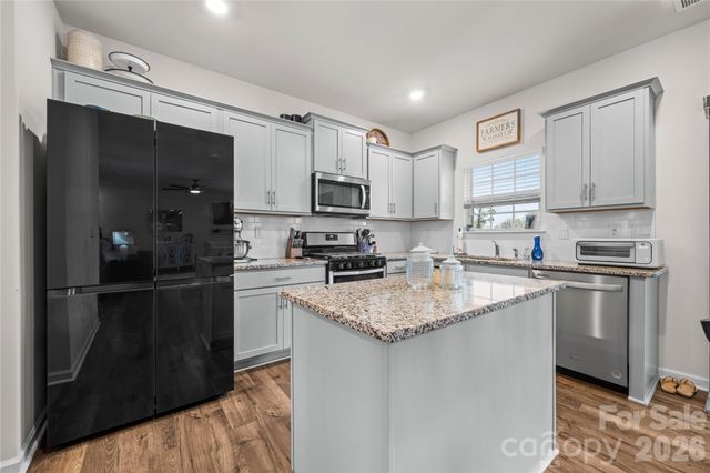 7549 Stonehouse Drive, Gastonia, NC 28056