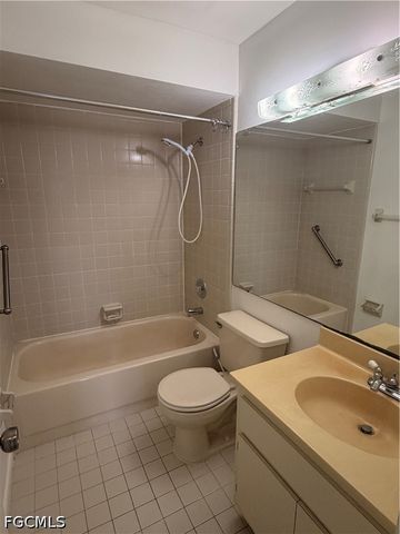 10554 Quincy CT, Lehigh Acres, FL 33936