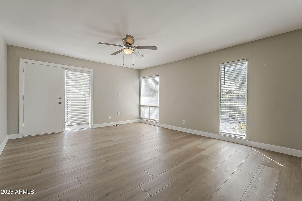 4114 E Calle Redonda -- 54, Phoenix, AZ 85018 — photo 5