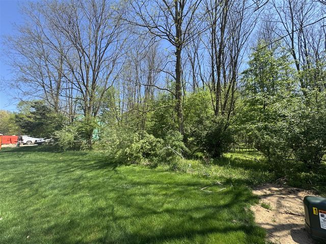 10565 Pierport Drive, Portage, MI 49024