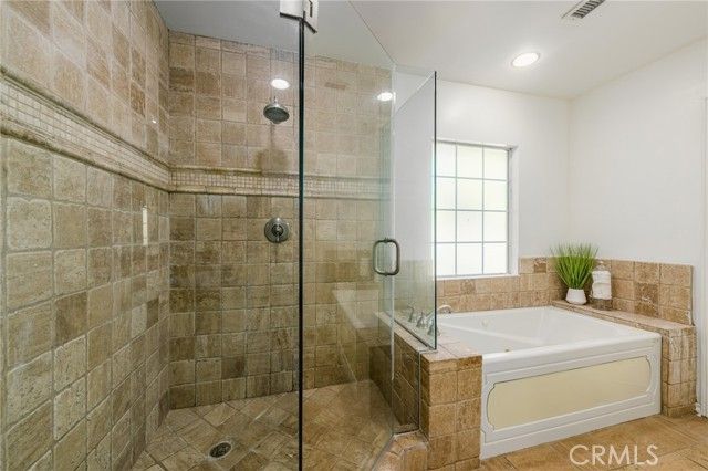 17256 Lemay, Los Angeles, CA 91406