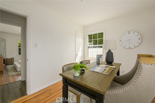 17256 Lemay, Los Angeles, CA 91406