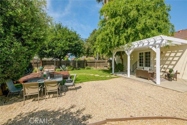 17256 Lemay, Los Angeles, CA 91406