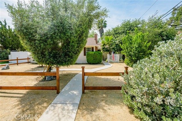 17256 Lemay, Los Angeles, CA 91406