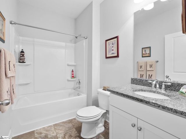 965 Deepwood Court, Boiling Springs, SC 29316