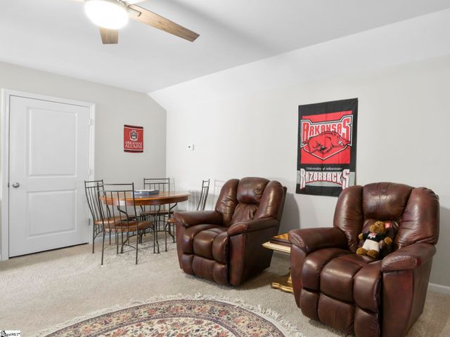 965 Deepwood Court, Boiling Springs, SC 29316