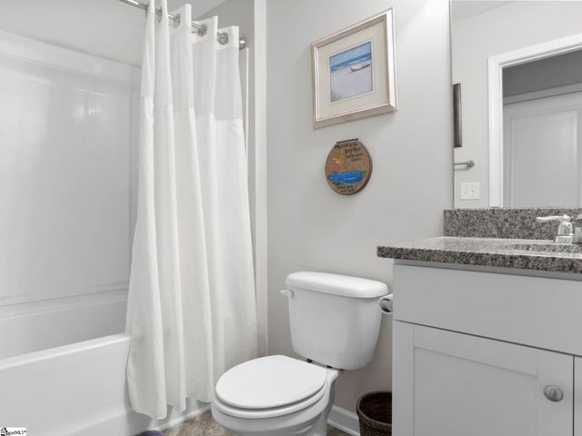 965 Deepwood Court, Boiling Springs, SC 29316