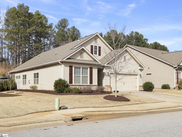 965 Deepwood Court, Boiling Springs, SC 29316