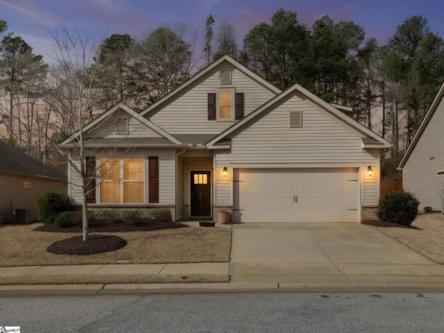 965 Deepwood Court, Boiling Springs, SC 29316