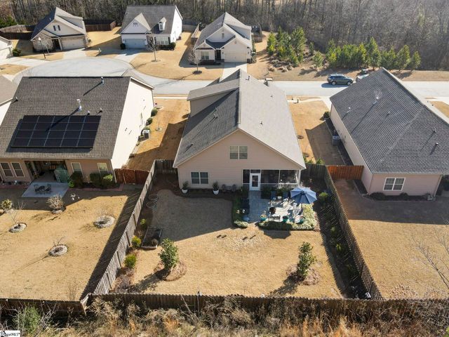 965 Deepwood Court, Boiling Springs, SC 29316