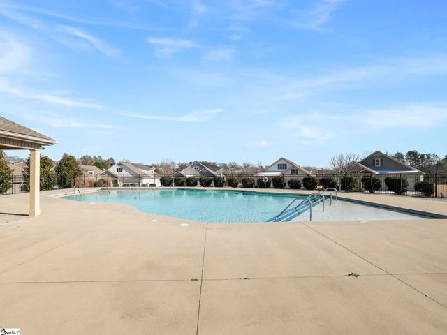 965 Deepwood Court, Boiling Springs, SC 29316