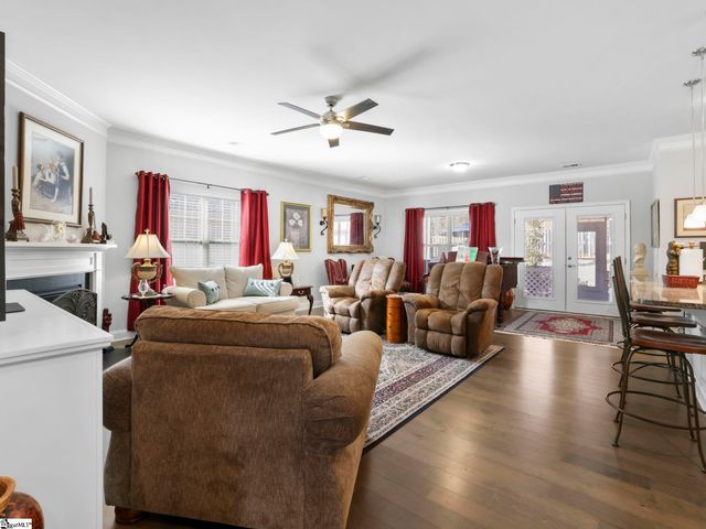 965 Deepwood Court, Boiling Springs, SC 29316