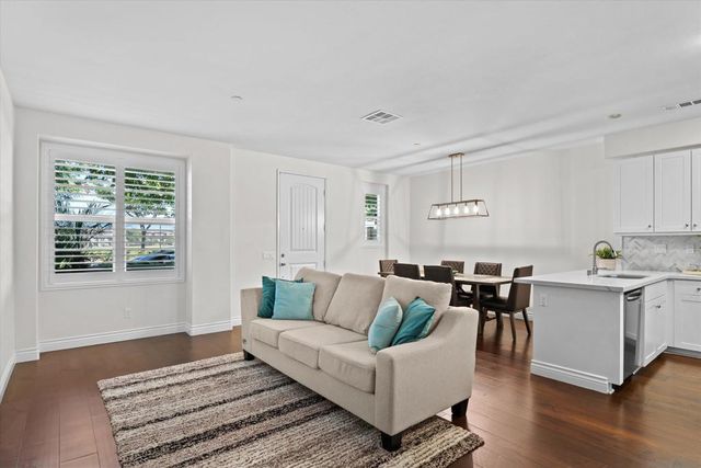 1360 Santa Victoria Rd 3, Chula Vista, CA 91913