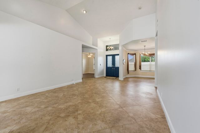 15591 Milan Court, Wellington, FL 33414