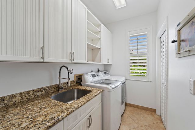 15591 Milan Court, Wellington, FL 33414