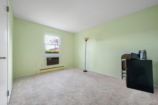 66 Parkside Drive 66, Suffern, NY 10901