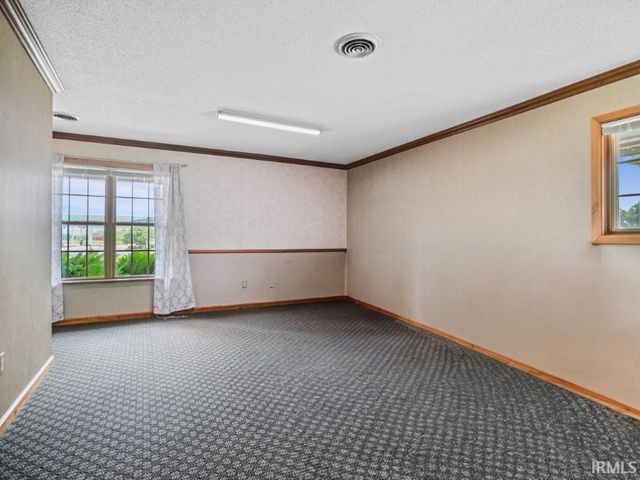 1611 Pheasant Run, Huntertown, IN 46748