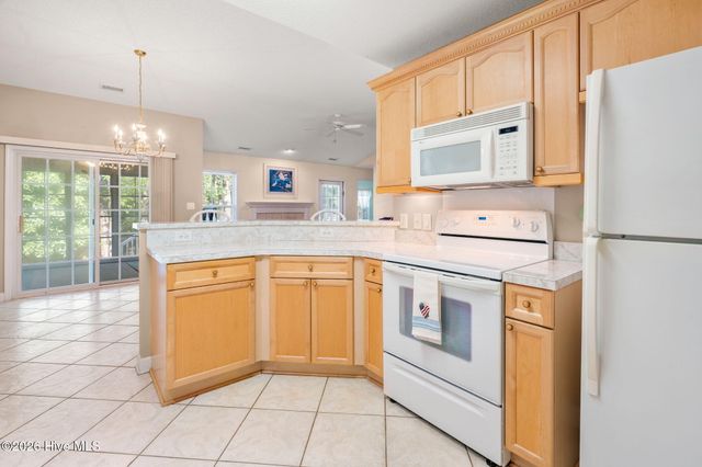 3864 Harmony Circle SE, Southport, NC 28461